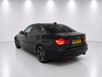 BMW 3 SERIES 2.0 330e 7.6kWh M Sport Shadow Edition Saloon 4dr Petrol Plug-in