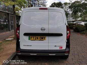 NISSAN TOWNSTAR 45kWh Acenta Panel Van 6dr Electric Auto L1 (122 ps)