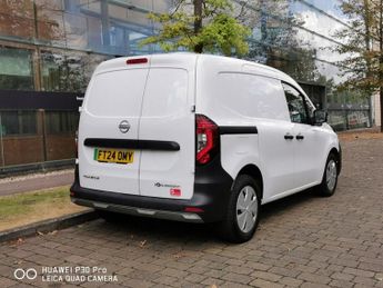 NISSAN TOWNSTAR 45kWh Acenta Panel Van 6dr Electric Auto L1 (122 ps)