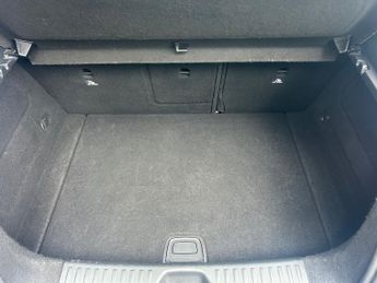 MERCEDES-BENZ A CLASS 1.5 A180 CDI Sport Hatchback 5dr Diesel 7G-DCT Euro 5 (s/s) (109