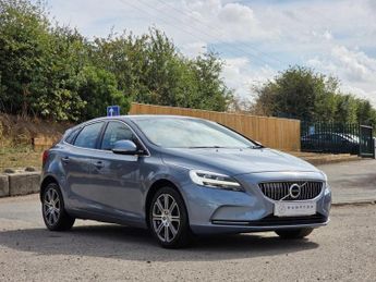 Volvo V40 2.0 D2 Inscription Hatchback 5dr Diesel Manual Euro 6 (s/s) (120
