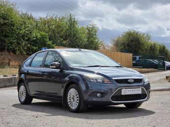 Ford Focus 2.0 Titanium Hatchback 5dr Petrol Manual (169 g/km, 143 bhp)