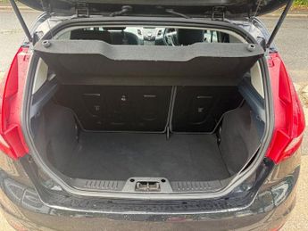 FORD FIESTA 1.6 Titanium Hatchback 5dr Petrol Manual (134 g/km, 118 bhp)