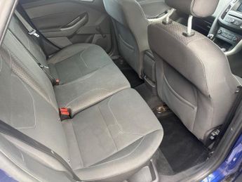 FORD FOCUS 1.5 TDCi Zetec Hatchback 5dr Diesel Manual Euro 6 (s/s) (95 ps)
