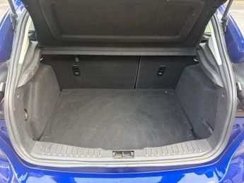 FORD FOCUS 1.5 TDCi Zetec Hatchback 5dr Diesel Manual Euro 6 (s/s) (95 ps)
