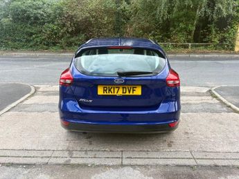 FORD FOCUS 1.5 TDCi Zetec Hatchback 5dr Diesel Manual Euro 6 (s/s) (95 ps)