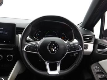 RENAULT CLIO 1.6 E-TECH Techno Hatchback 5dr Petrol Hybrid Auto Euro 6 (s/s) 