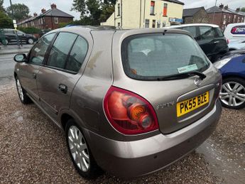 NISSAN ALMERA 1.5 SVE Hatchback 5dr Petrol Manual (160 g/km, 89 bhp)
