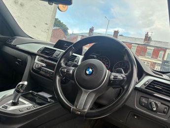 BMW 3 SERIES 2.0 330e 7.6kWh M Sport Saloon 4dr Petrol Plug-in Hybrid Auto Eu