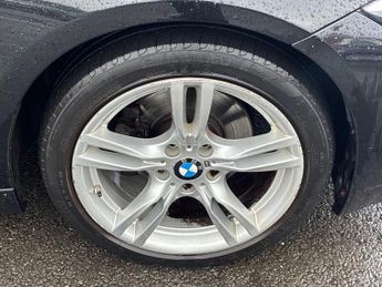 BMW 3 SERIES 2.0 330e 7.6kWh M Sport Saloon 4dr Petrol Plug-in Hybrid Auto Eu