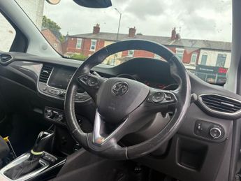VAUXHALL CROSSLAND 1.2 Turbo Ultimate Nav SUV 5dr Petrol Auto Euro 6 (s/s) (130 ps)