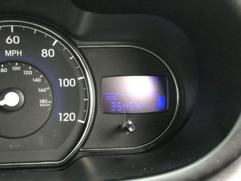 HYUNDAI I10 1.2 Classic Hatchback 5dr Petrol Manual Euro 5 (85 bhp)