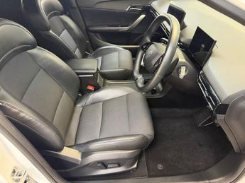 MG MG4 64kWh Trophy Long Range Hatchback 5dr Electric Auto (203 ps)