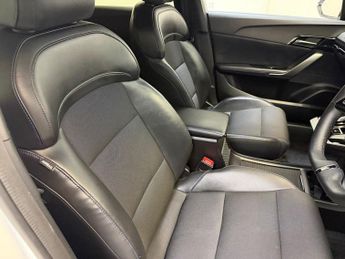 MG MG4 64kWh Trophy Long Range Hatchback 5dr Electric Auto (203 ps)