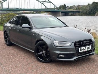 Audi A4 2.0 TDI Black Edition Saloon 4dr Diesel Multitronic Euro 5 (s/s)