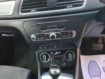AUDI Q3 2.0 TDI S line Plus SUV 5dr Diesel S Tronic quattro Euro 6 (s/s)