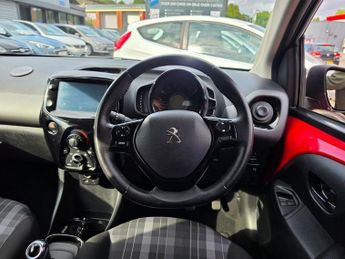 PEUGEOT 108 1.0 Allure Hatchback 5dr Petrol 2 Tronic Euro 6 (72 ps)