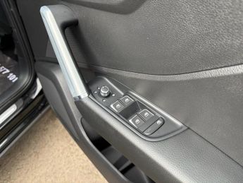 AUDI Q2 1.0TFSI SPORT AUTOMATIC