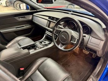 JAGUAR XF 2.0d R-Sport Saloon 4dr Diesel Auto Euro 6 (s/s) (180 ps)