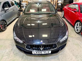 Maserati Ghibli 3.0 V6 Saloon 4dr Petrol ZF Euro 5 (330 ps)
