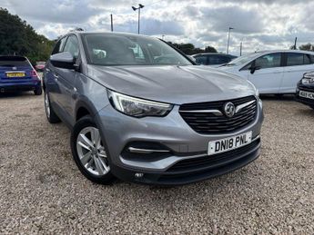 Vauxhall Grandland X 1.2 Turbo SE SUV 5dr Petrol Manual Euro 6 (s/s) (130 ps)