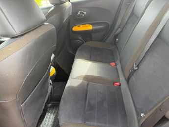 NISSAN JUKE 1.6 N-Connecta SUV 5dr Petrol XTRON Euro 6 (117 ps)