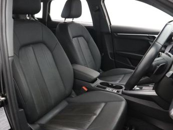 AUDI A3 1.4 TFSIe 40 Sport Sportback 5dr Petrol Plug-in Hybrid S Tronic 