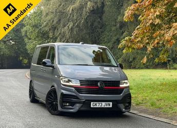 Volkswagen Transporter 2.0 TDI T32 Highline Kombi Double Cab 5dr Auto Diesel DSG FWD SW