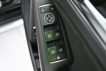 MERCEDES-BENZ GLA 2.1 GLA200d AMG Line SUV 5dr Diesel 7G-DCT Euro 6 (s/s) (136 ps)