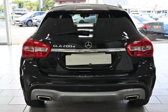 MERCEDES-BENZ GLA 2.1 GLA200d AMG Line SUV 5dr Diesel 7G-DCT Euro 6 (s/s) (136 ps)