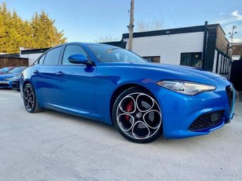 Alfa Romeo Giulia 2.0T Veloce Saloon 4dr Petrol GPF Auto Euro 6 (s/s) (280 ps)