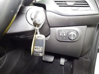 VAUXHALL CORSA 1.4i ecoFLEX Design Hatchback 5dr Petrol Easytronic Euro 6 (s/s)