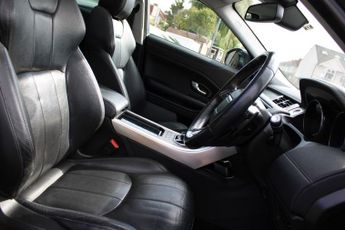 LAND ROVER RANGE ROVER EVOQUE 2.0 TD4 SE Tech SUV 5dr Diesel Auto 4WD Euro 6 (s/s) (180 ps)