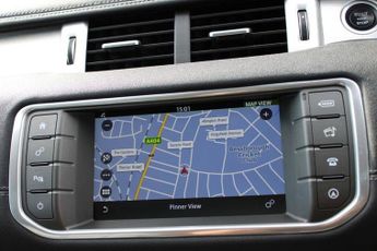 LAND ROVER RANGE ROVER EVOQUE 2.0 TD4 SE Tech SUV 5dr Diesel Auto 4WD Euro 6 (s/s) (180 ps)