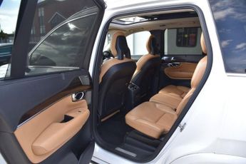 VOLVO XC90 2.0h T8 Twin Engine 9.2kWh Inscription SUV 5dr Petrol Plug-in Hy
