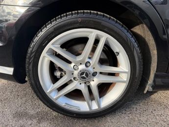 MERCEDES-BENZ C CLASS 2.1 C250 CDI AMG Sport Edition Saloon 4dr Diesel G-Tronic+ Euro 