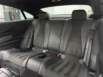 MERCEDES-BENZ E CLASS 2.0 E220d AMG Line (Premium Plus) Coupe 2dr Diesel G-Tronic+ 4MA