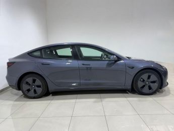 TESLA Model 3 Standard Range Plus Saloon 4dr Electric Auto RWD (241 bhp)
