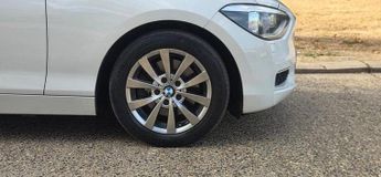 BMW 1 SERIES 1.6 116i ES Auto Euro 5 (s/s) 5dr