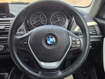 BMW 1 SERIES 1.6 116i ES Auto Euro 5 (s/s) 5dr