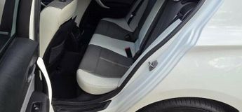 BMW 1 SERIES 1.6 116i ES Auto Euro 5 (s/s) 5dr