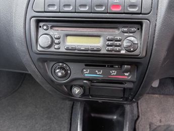CITROEN SAXO 1.1i Desire Hatchback 3dr Petrol Manual (145 g/km, 59 bhp)