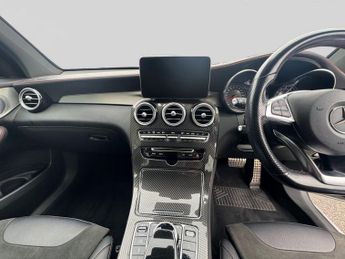 MERCEDES-BENZ GLC 3.0 GLC43 V6 AMG (Premium Plus) SUV 5dr Petrol G-Tronic+ 4MATIC 