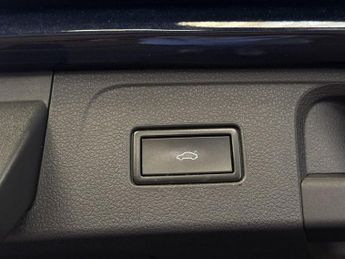 VOLKSWAGEN PASSAT 2.0 TDI BlueMotion Tech GT Estate 5dr Diesel DSG Euro 6 (s/s) (1