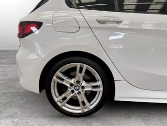 BMW 1 SERIES 2.0 120d M Sport Hatchback 5dr Diesel Auto xDrive Euro 6 (s/s) (