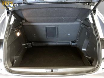 VAUXHALL GRANDLAND 1.2 Turbo Ultimate SUV 5dr Petrol Auto Euro 6 (s/s) (130 ps)