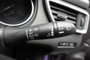 NISSAN QASHQAI 1.3 DIG-T N-Connecta SUV 5dr Petrol DCT Auto Euro 6 (s/s) (160 p