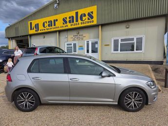 Volkswagen Golf 1.5 TSI EVO SE Nav Hatchback 5dr Petrol Manual Euro 6 (s/s) (130