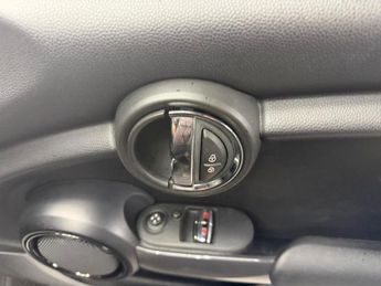 MINI HATCH 1.5 Cooper Hatchback 3dr Petrol Auto Euro 6 (s/s) (136 ps)