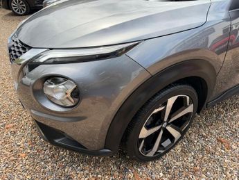 NISSAN JUKE 1.0 DIG-T Tekna SUV 5dr Petrol DCT Auto Euro 6 (s/s) (114 ps)
